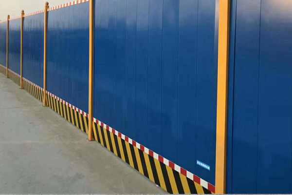 沈阳围挡租赁价钱指南：材质、规格与本钱全剖析